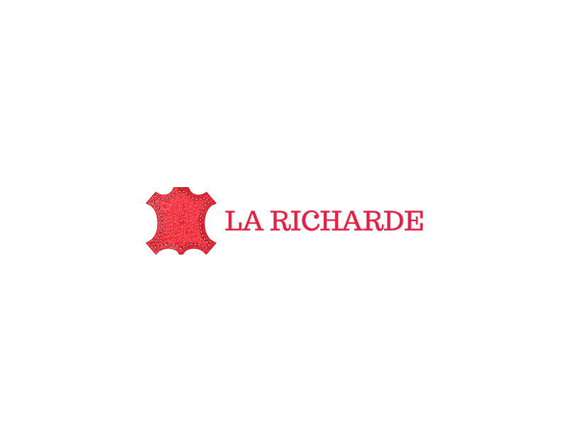 vetement grandes tailles bordeaux